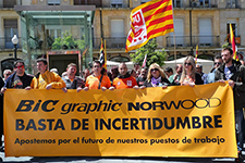 Bic Graphic convoca els representants dels treballadors a una mesa de negociació sobre el futur de la plantilla